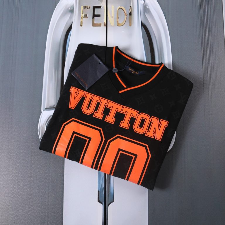 Replica Lv Clothes 01RA287 - Image 3