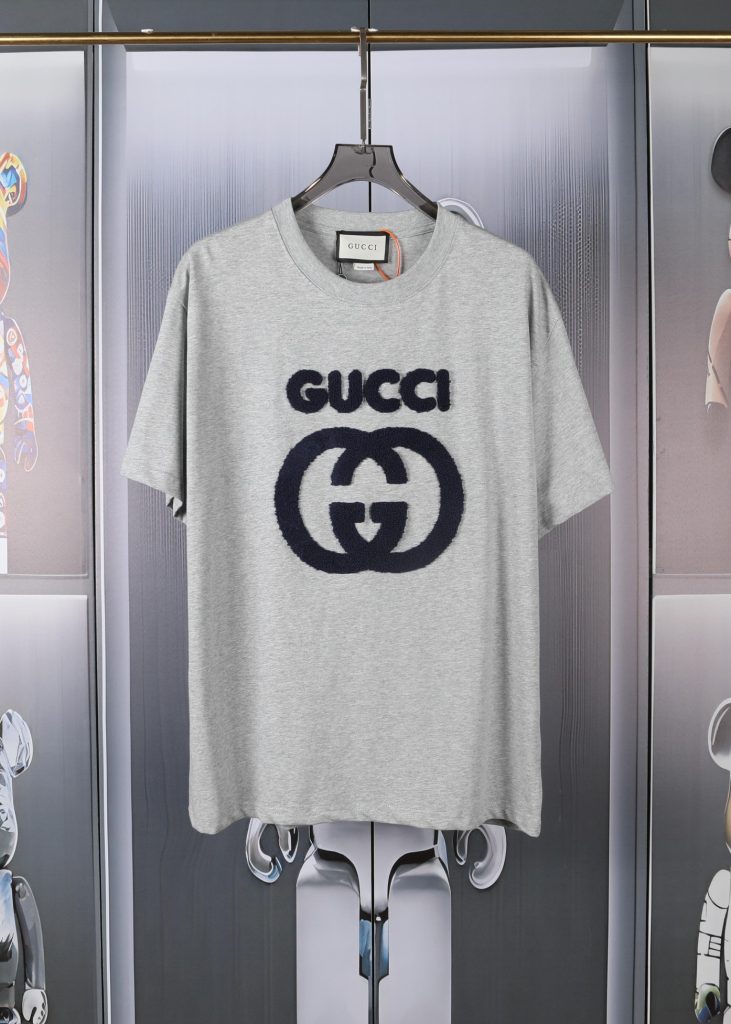 Replica Gucci Clothes 01RA405 - Image 2
