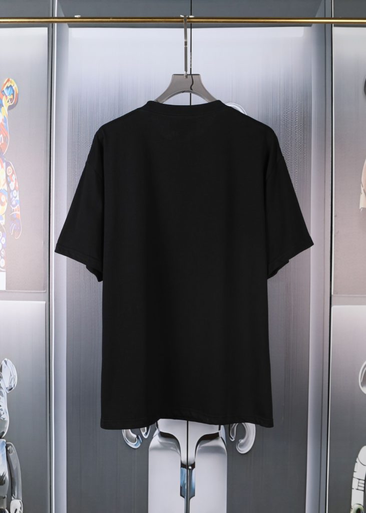 Replica Gucci Clothes 01RA407 - Image 3
