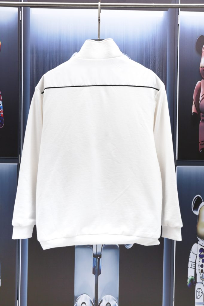 Replica Prada Clothes 01RA15 - Image 2