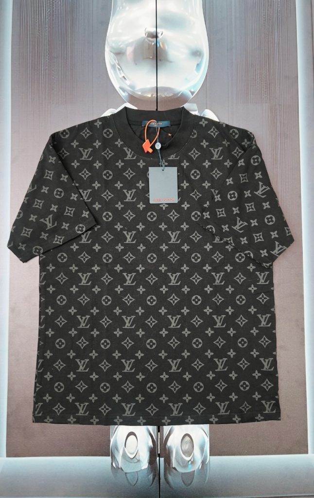 Replica Lv Clothes 01RA298 - Image 3
