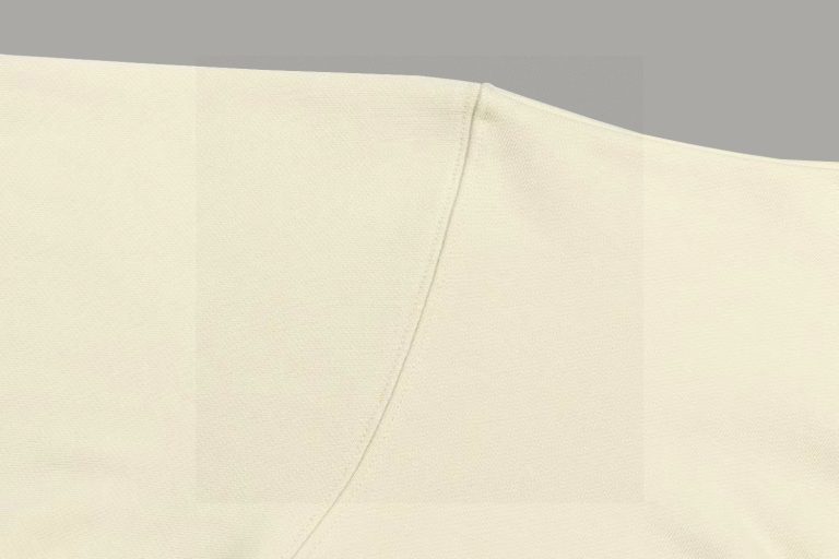 Replica Gucci Clothes 01RA397 - Image 4