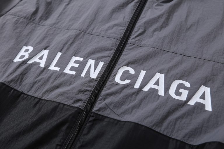 Replica Balenciaga Clothes 01RA826 - Image 3