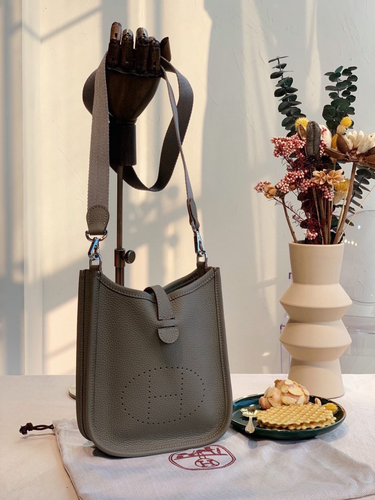 FashionReps Bags 04YA270 - Image 3