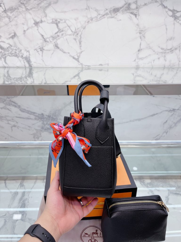 FashionReps Bags 04YA393 - Image 3