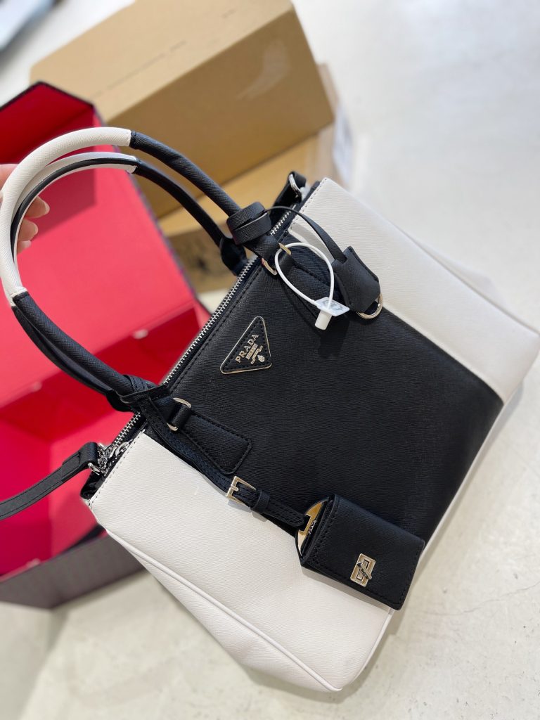 FashionReps Bags 05YA17165 - Image 4