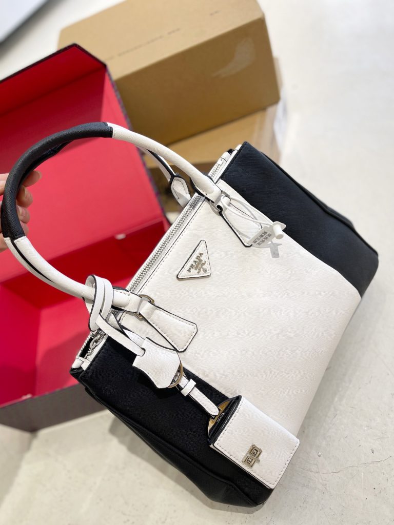 FashionReps Bags 05YA17165 - Image 3