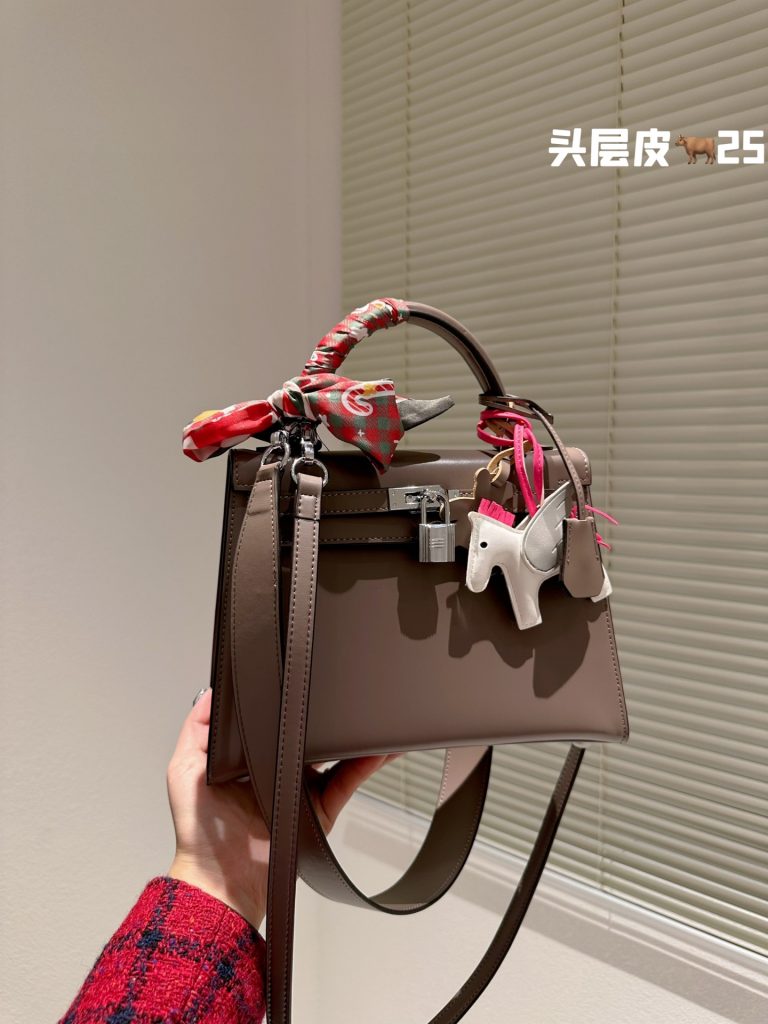 FashionReps Bags 04YA1567 - Image 2