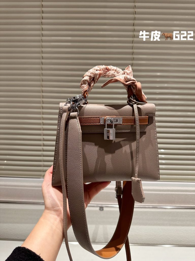 FashionReps Bags 04YA1540