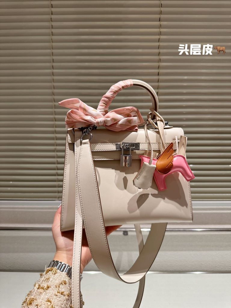 FashionReps Bags 04YA1571