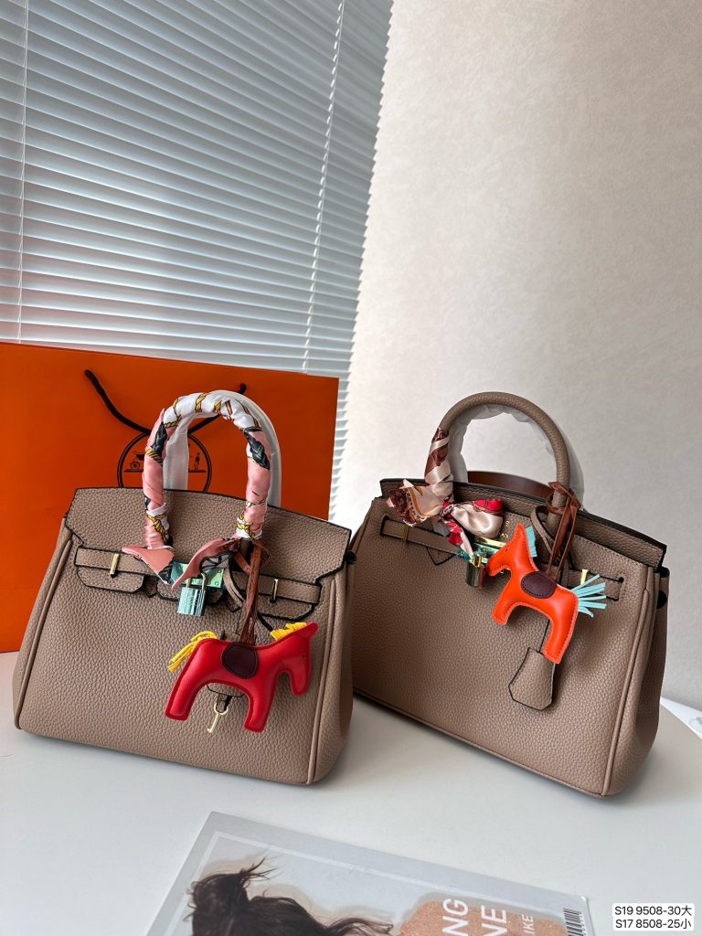 FashionReps Bags 04YA400 - Image 4