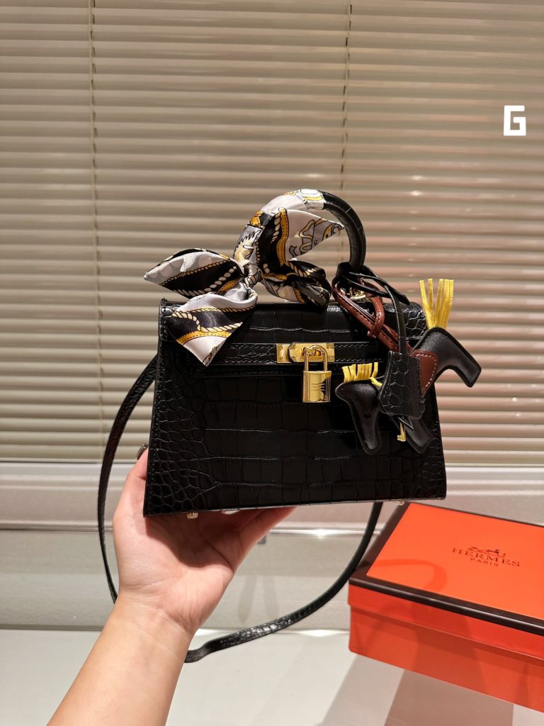 FashionReps Bags 04YA333 - Image 4