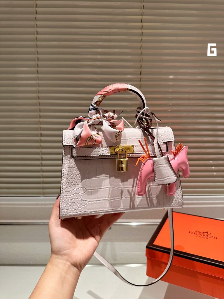 FashionReps Bags 04YA333 - Image 3