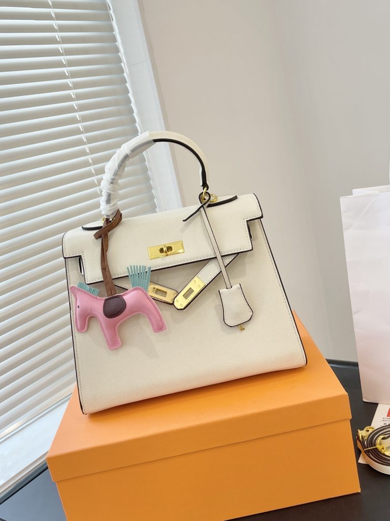 FashionReps Bags 04YA403 - Image 4