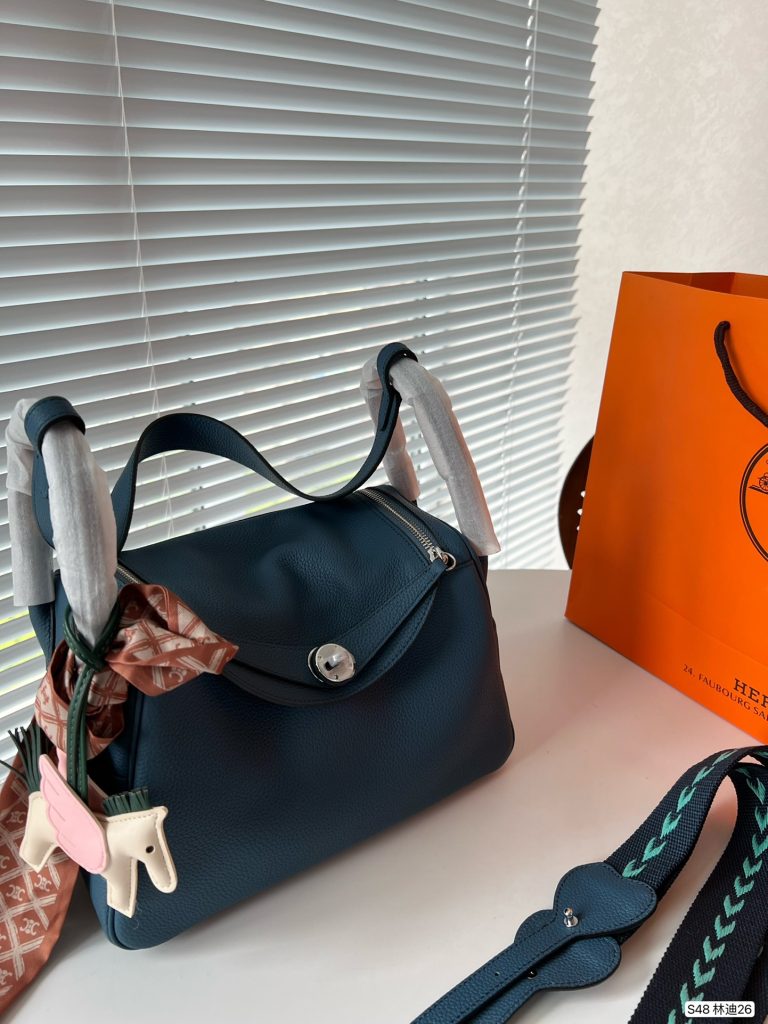 FashionReps Bags 04YA1709 - Image 3