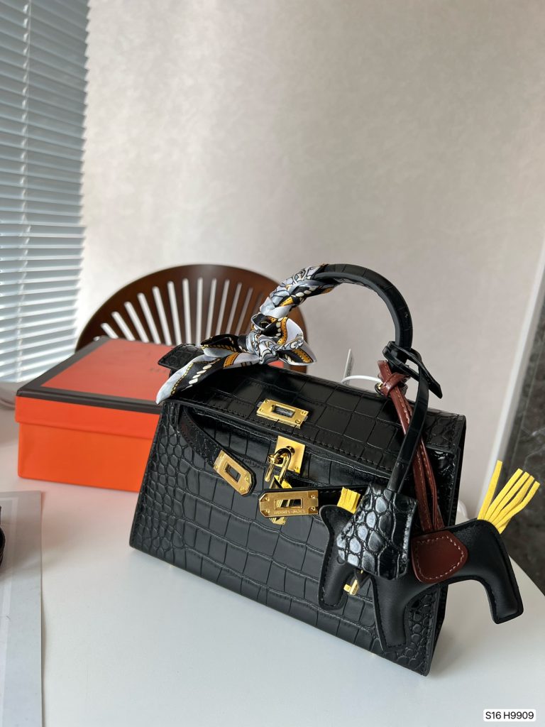 FashionReps Bags 04YA449 - Image 2