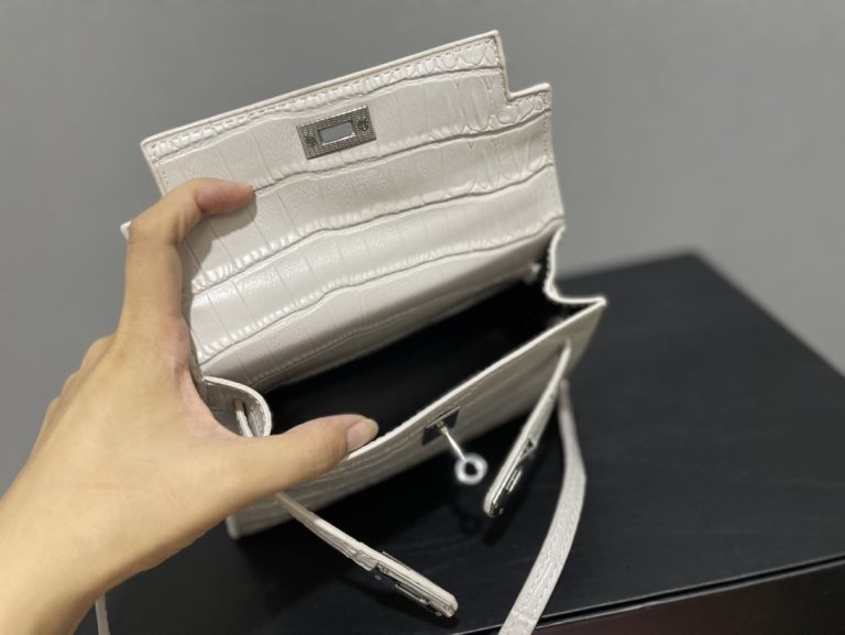 FashionReps Bags 04YA1880 - Image 3