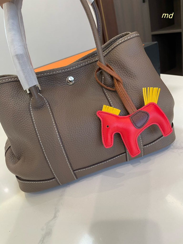 FashionReps Bags 04YA1322 - Image 2
