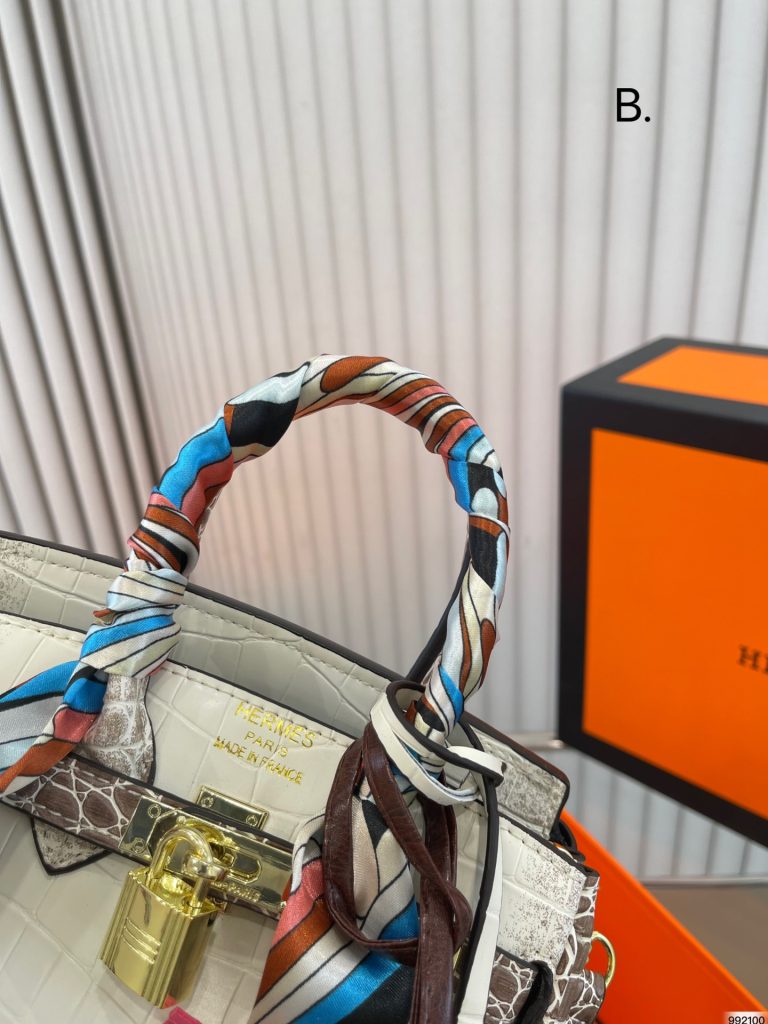 FashionReps Bags 04YA350 - Image 4