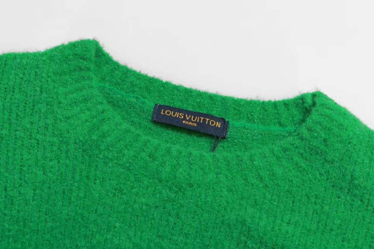 Replica Lv Clothes 01RA322 - Image 3