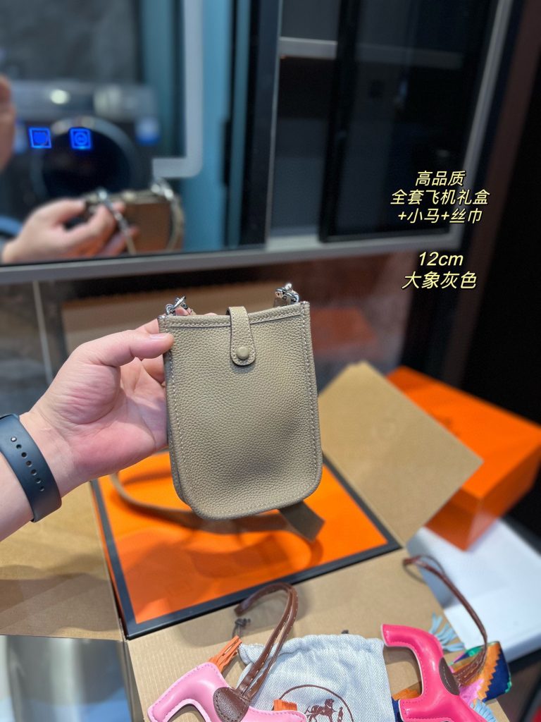 FashionReps Bags 04YA292 - Image 4