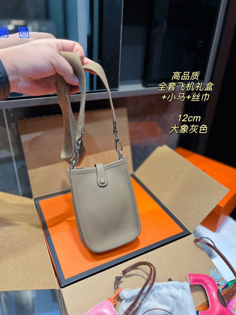 FashionReps Bags 04YA292 - Image 3