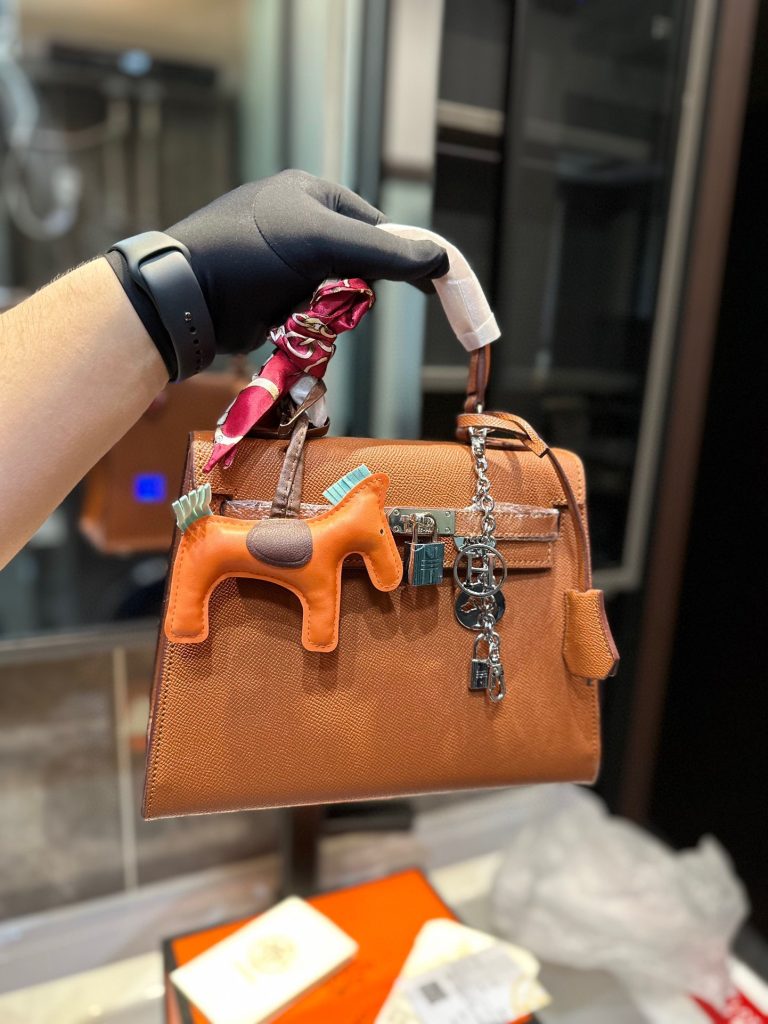 FashionReps Bags 04YA458 - Image 4