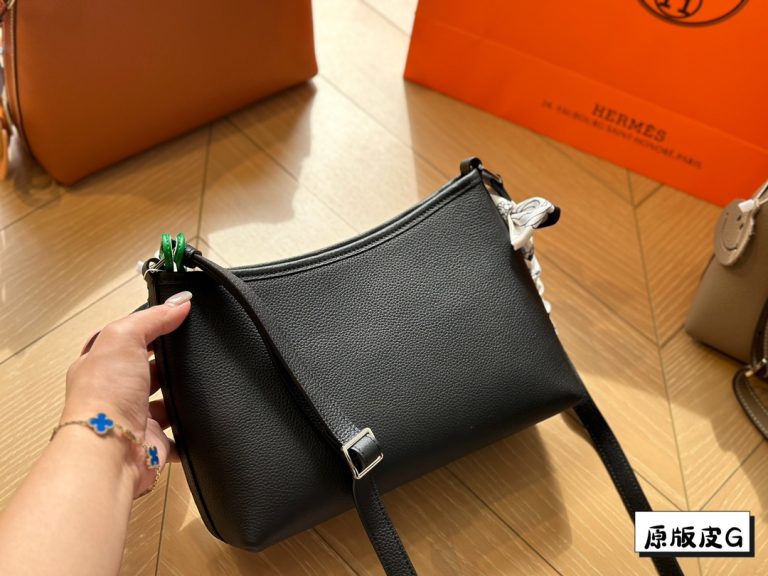FashionReps Bags 04YA1424 - Image 3