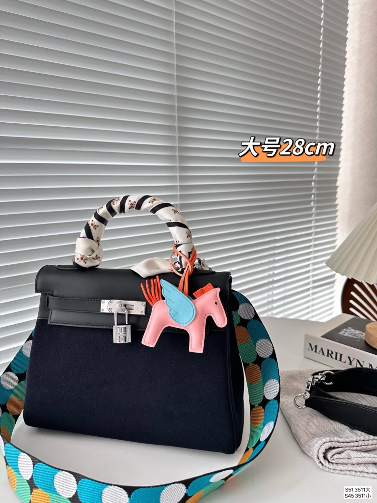 FashionReps Bags 04YA1580 - Image 3