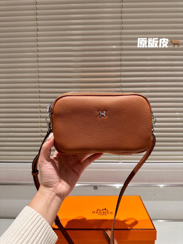 FashionReps Bags 04YA433 - Image 2