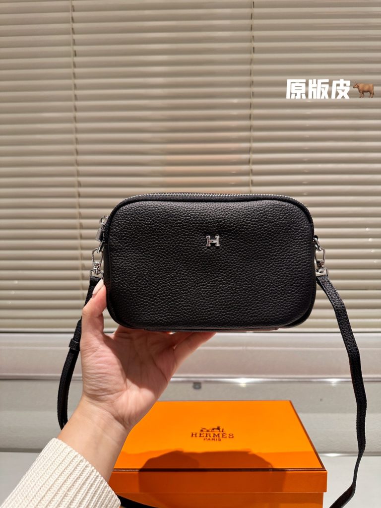 FashionReps Bags 04YA433 - Image 4