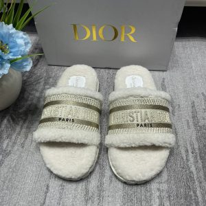 Replica Dior Shoes 06OR240