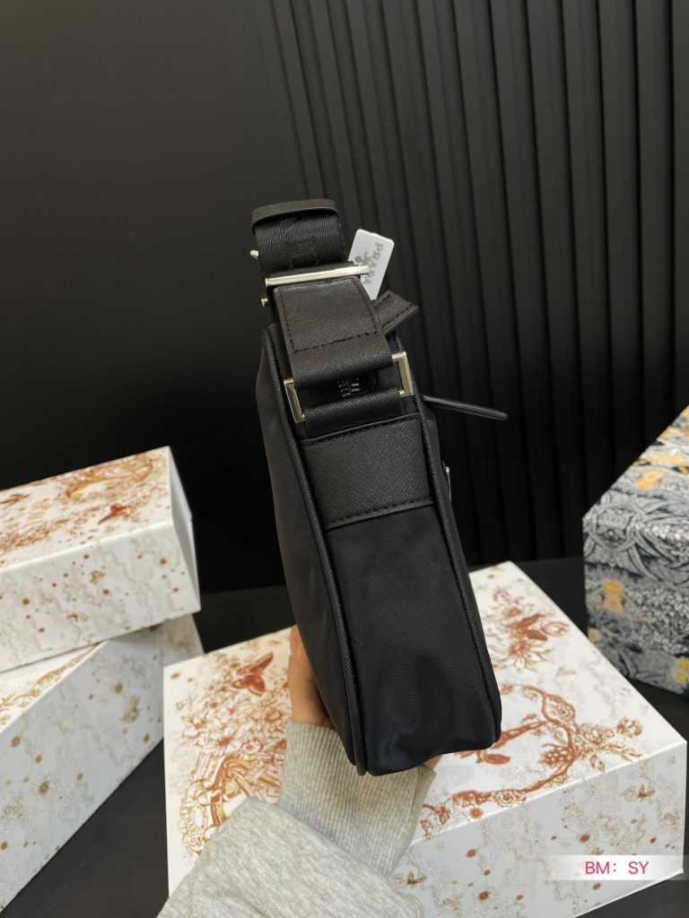 FashionReps Bags 05YA18817 - Image 4