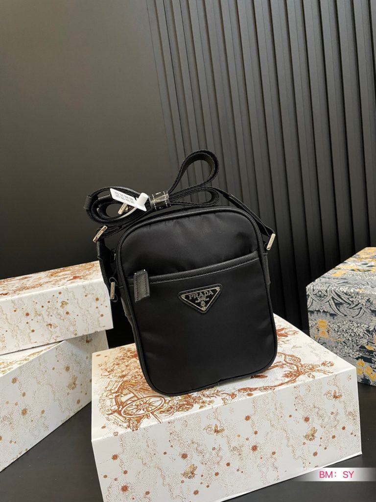 FashionReps Bags 05YA18817
