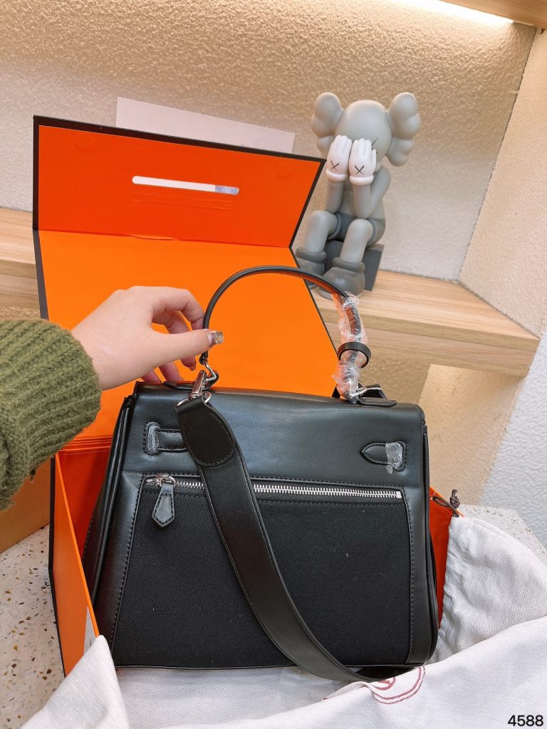 FashionReps Bags 04YA1422 - Image 4