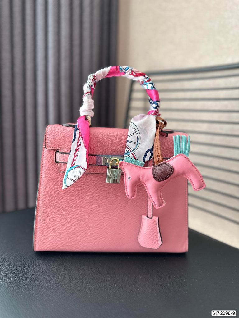 FashionReps Bags 04YA424 - Image 4