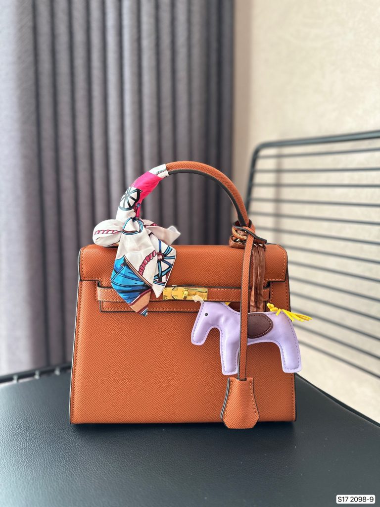FashionReps Bags 04YA424