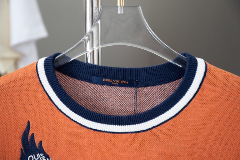 Replica Lv Clothes 01RA277 - Image 3