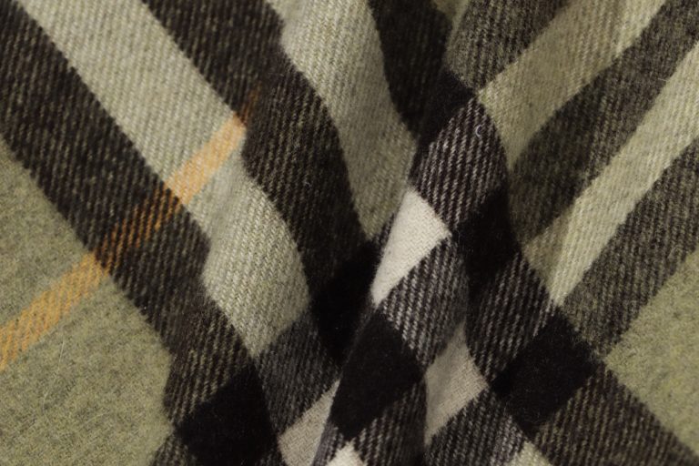 Replica BURBERRY Clothes 01RA738 - Image 3