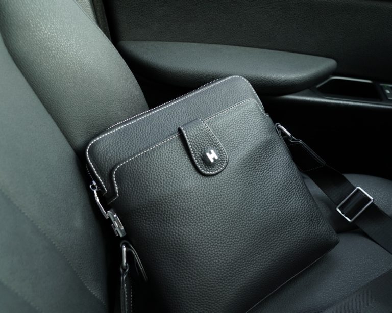 FashionReps Bags 04YA260 - Image 3