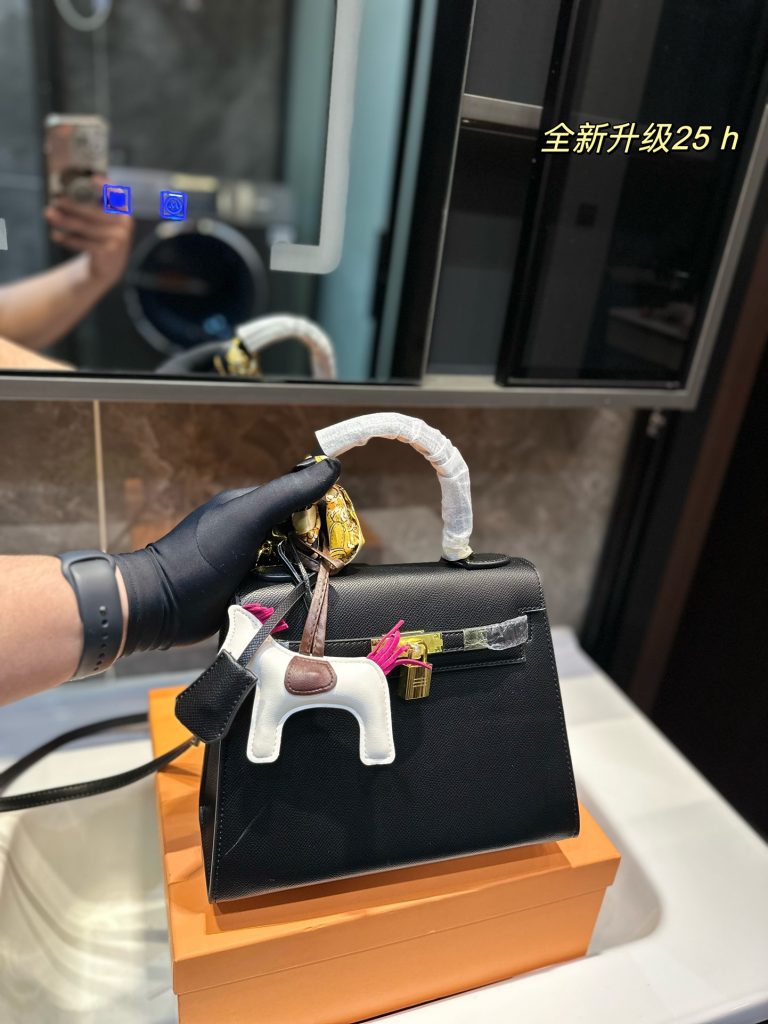 FashionReps Bags 04YA385