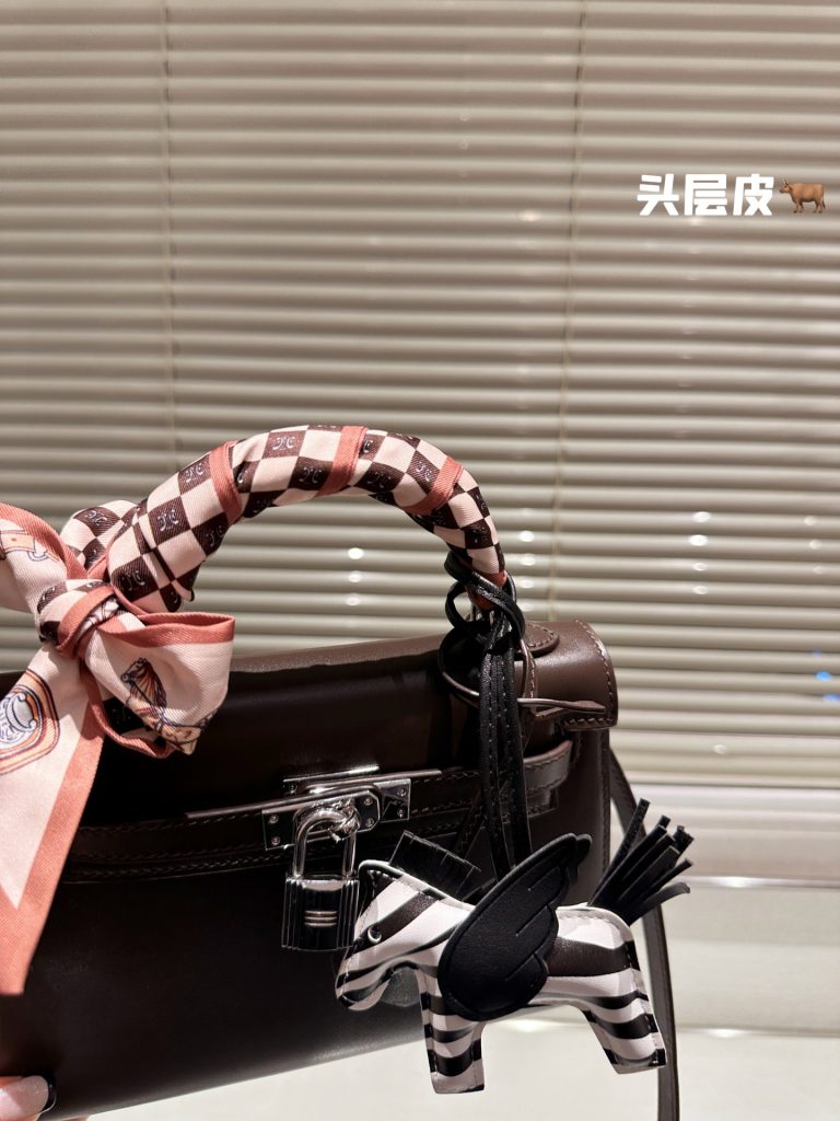 FashionReps Bags 04YA1753 - Image 2