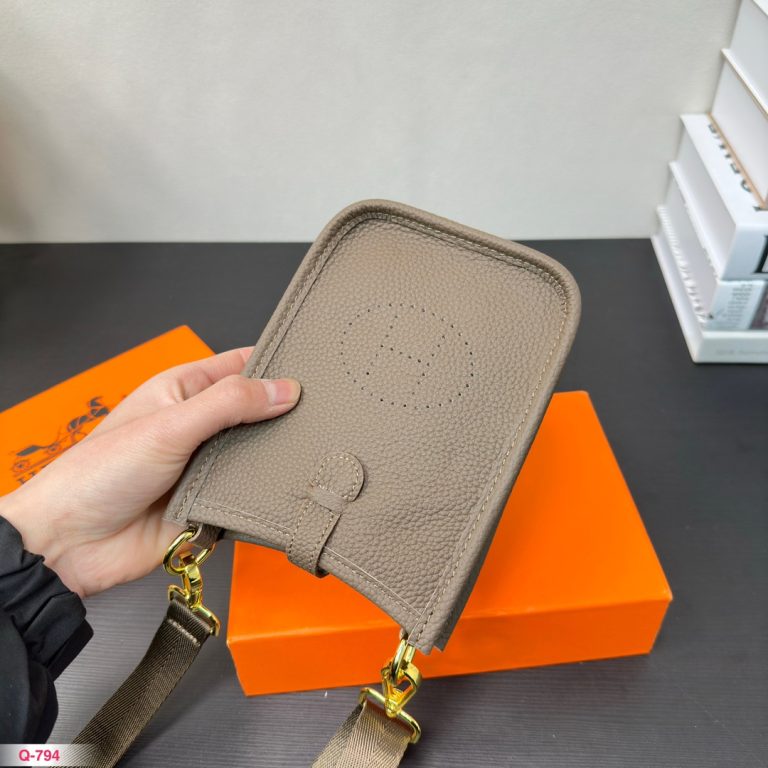FashionReps Bags 04YA44 - Image 4