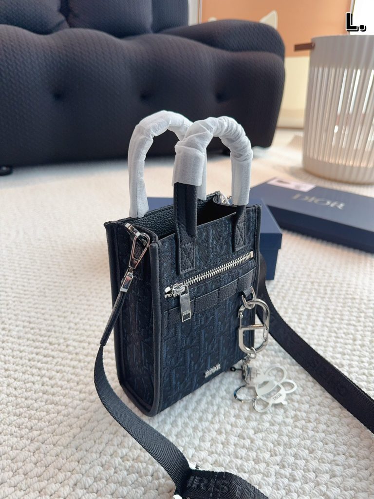 FashionReps Bags 10YA61 - Image 3