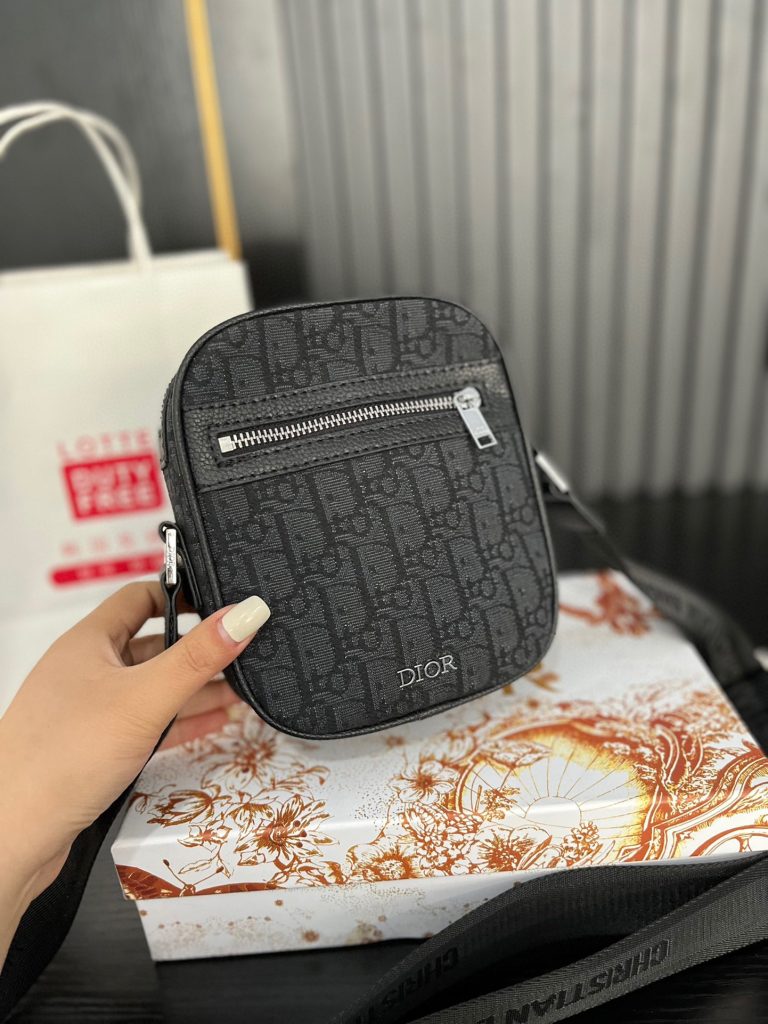 FashionReps Bags 10YA4445 - Image 2