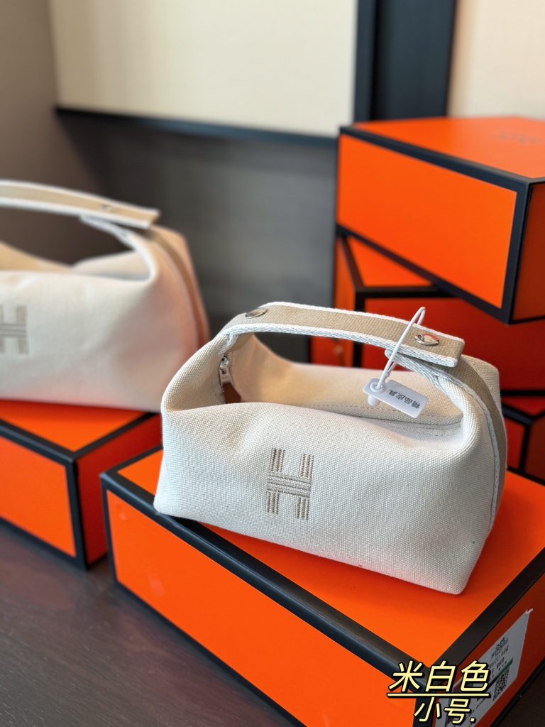 FashionReps Bags 04YA198 - Image 3