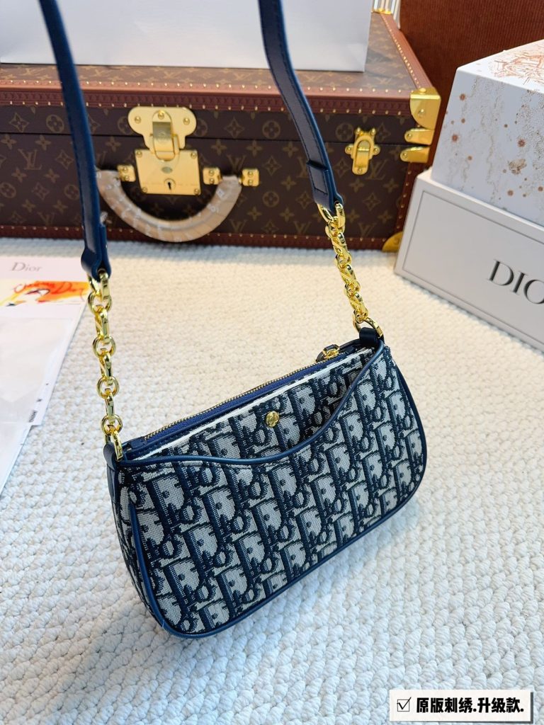 FashionReps Bags 10YA71 - Image 3