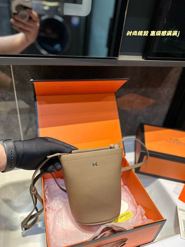 FashionReps Bags 04YA318
