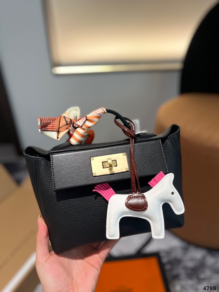 FashionReps Bags 04YA1371 - Image 3