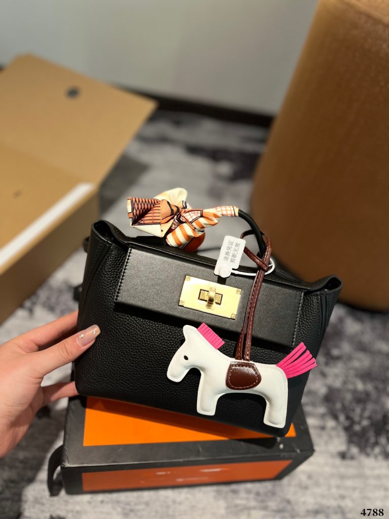 FashionReps Bags 04YA1371
